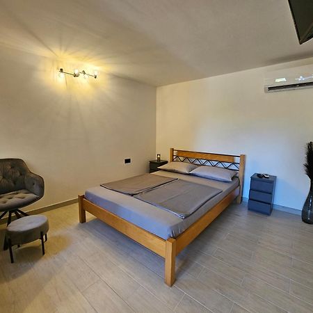 Keser Apartments Rovinj Extérieur photo