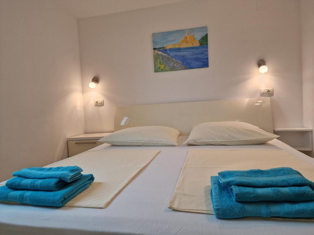 Keser Apartments Rovinj Extérieur photo