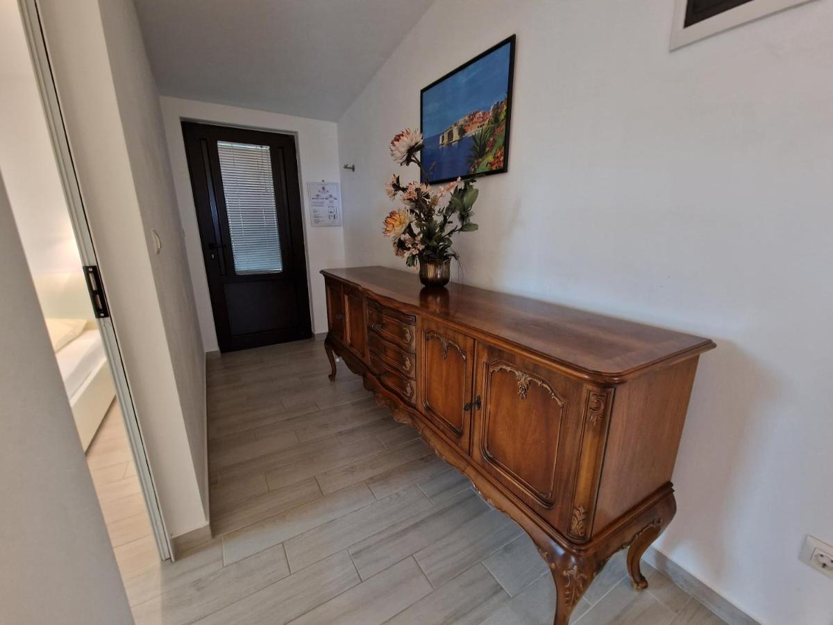 Keser Apartments Rovinj Extérieur photo
