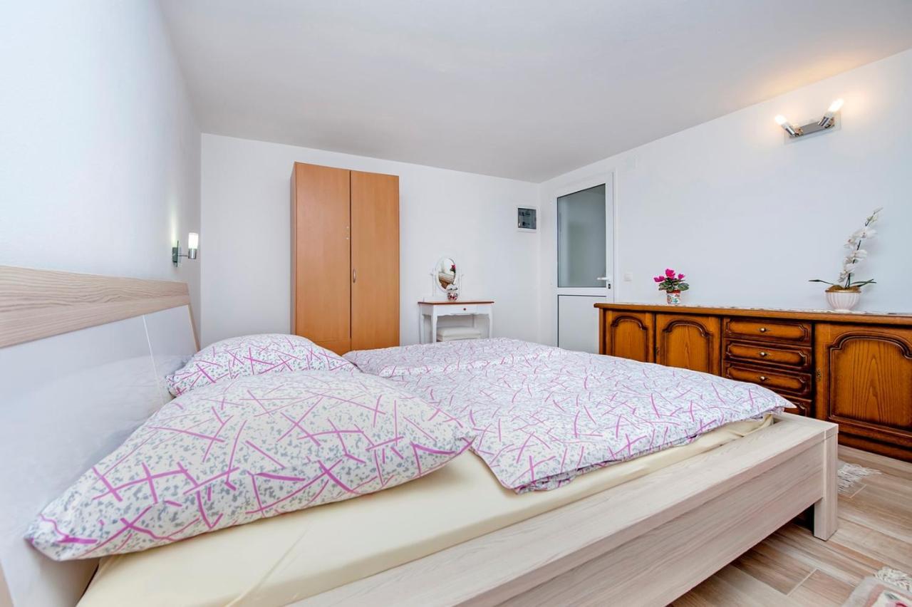 Keser Apartments Rovinj Extérieur photo