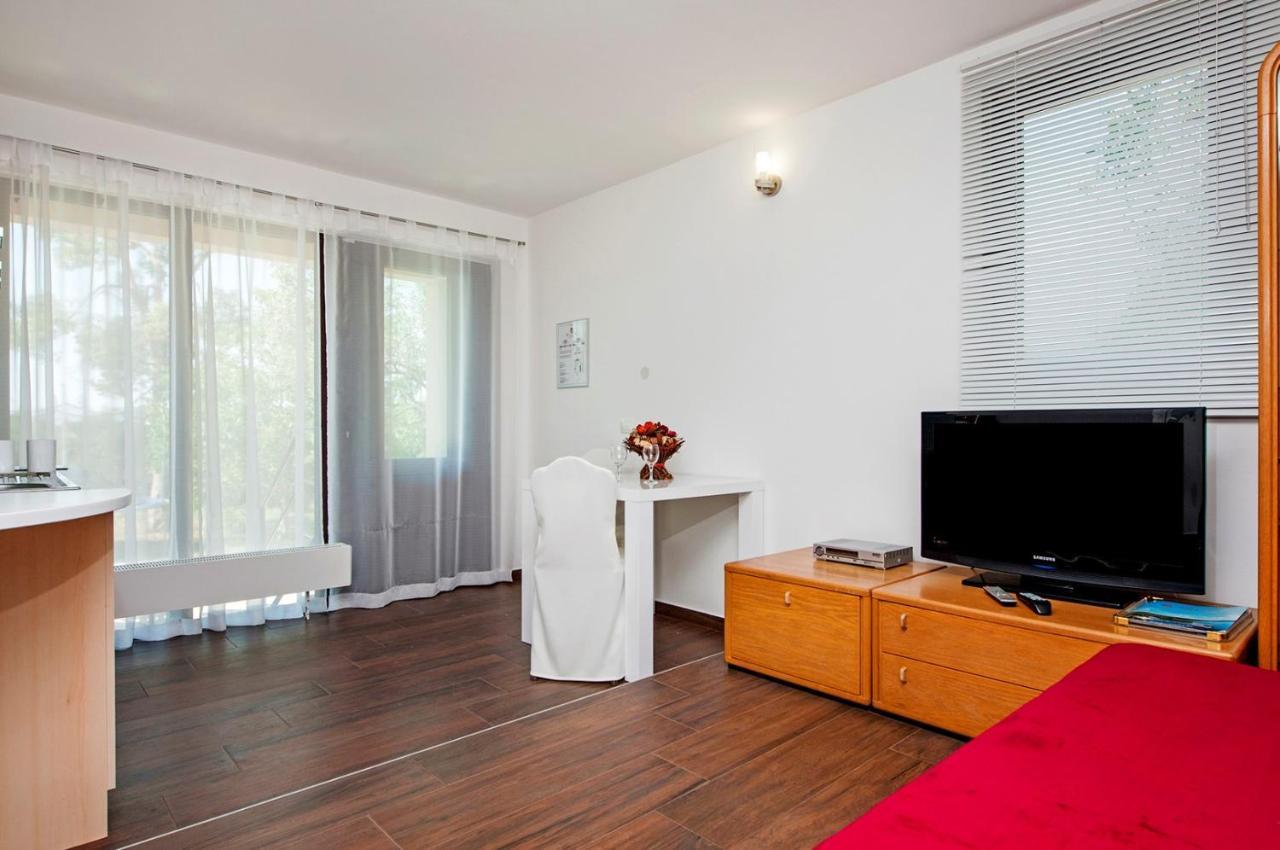 Keser Apartments Rovinj Extérieur photo