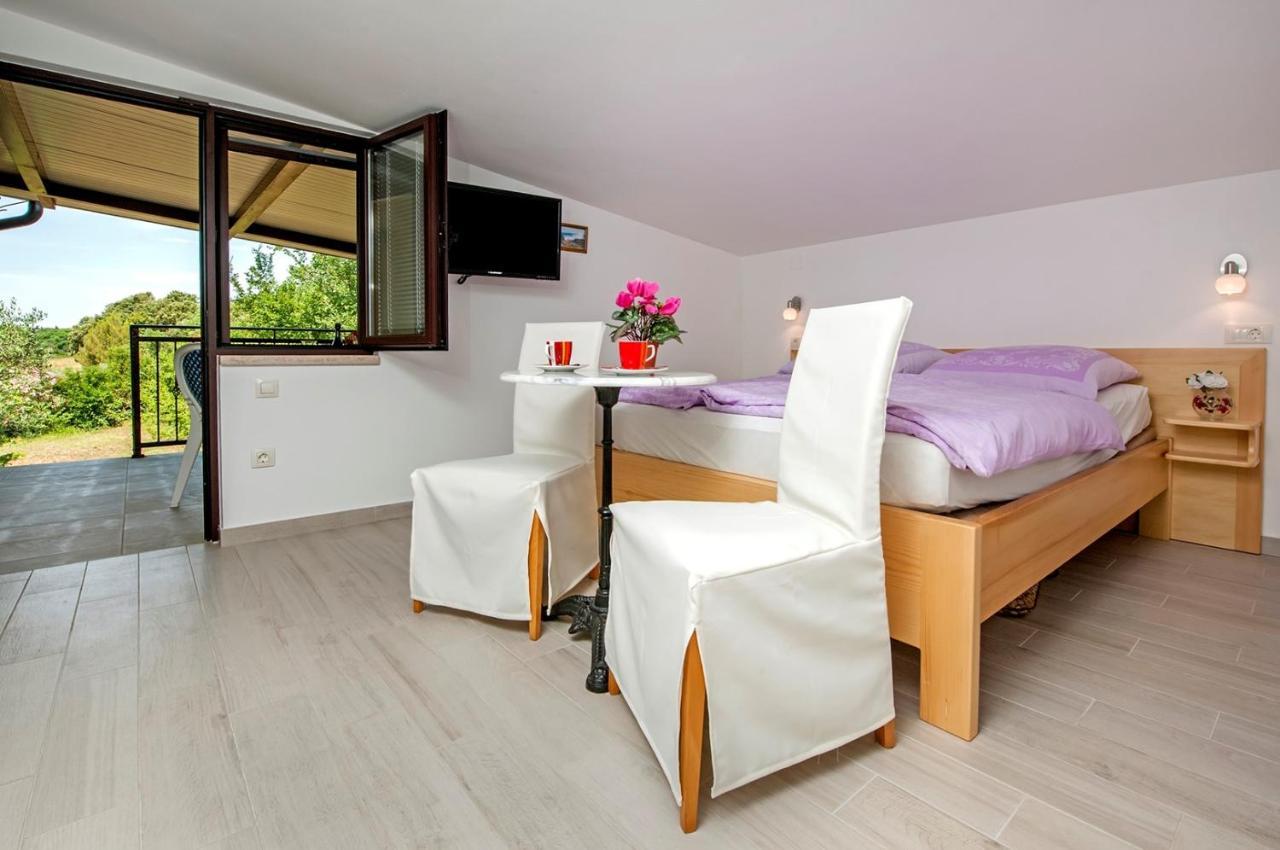 Keser Apartments Rovinj Extérieur photo