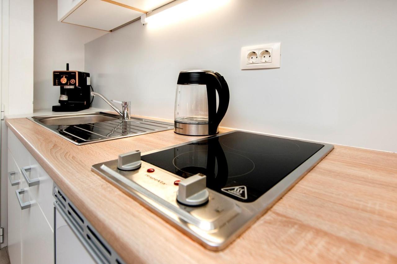 Keser Apartments Rovinj Extérieur photo