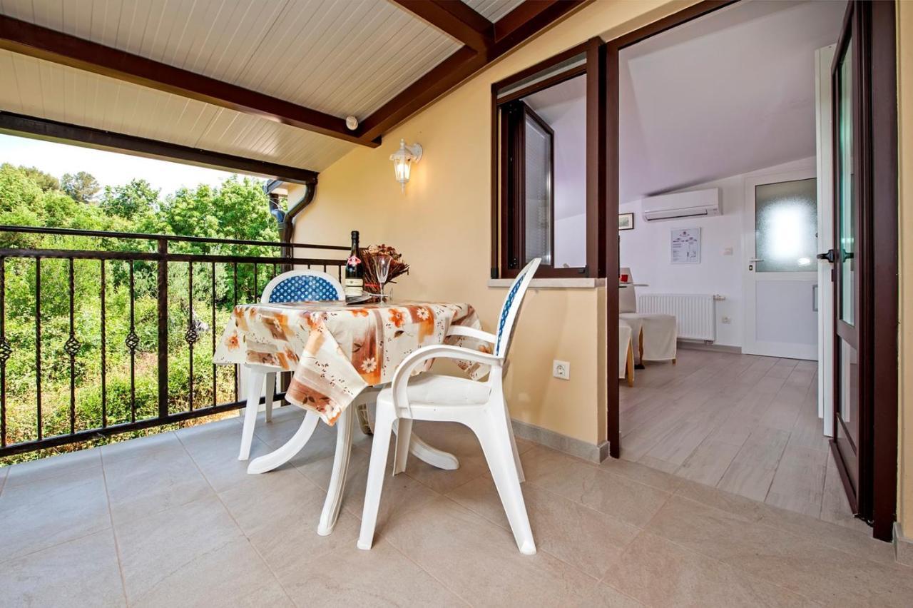 Keser Apartments Rovinj Extérieur photo