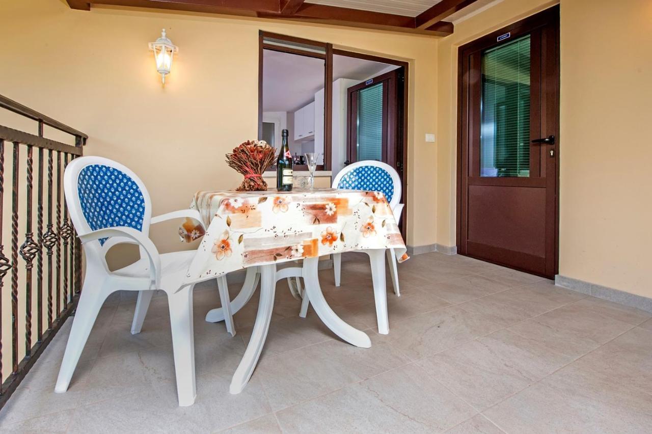 Keser Apartments Rovinj Extérieur photo